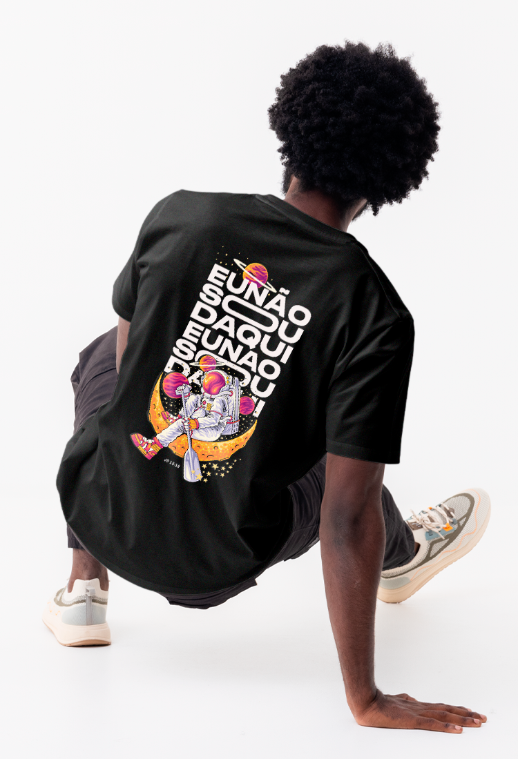 CAMISETA STREETWEAR - EU NÃO SOU DAQUI!