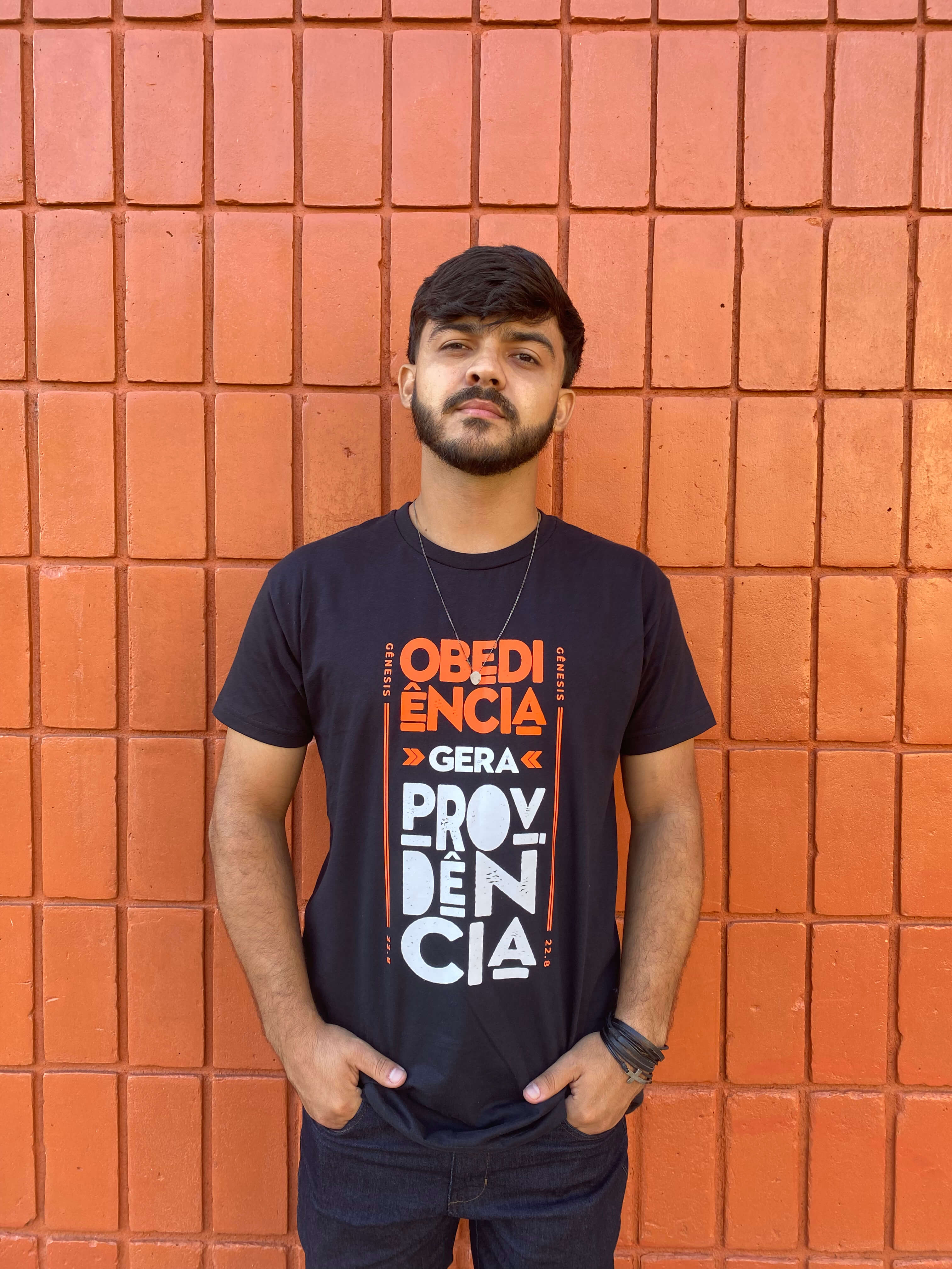 CAMISETA UNISSEX - OBEDIÊNCIA GERA PROVIDÊNCIA